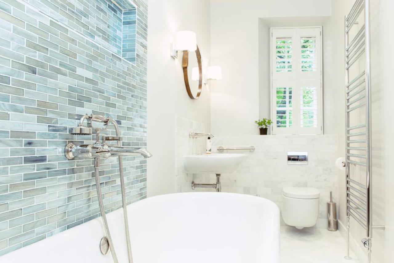 Ramsay Gardens - Grand 4-Bedroom Apartment Next To Castle Edimburgo Esterno foto